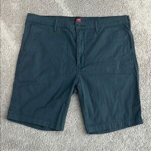 Levi's Green Flat Front Casual Shorts